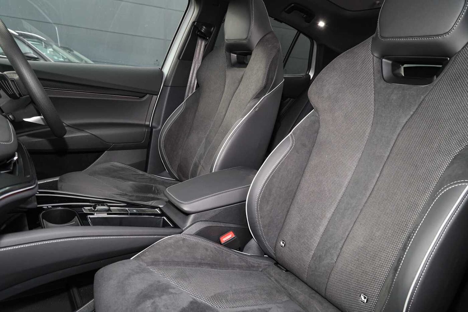 SKODA Enyaq Coupe 210kW 85x Sportline Plus 82kWh 4x4 5dr Auto